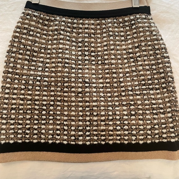Missoni mini skirt. Size 38. 60% wool. Beautiful beige, off white and black. - Picture 4 of 5